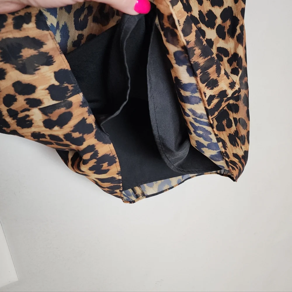 MILLY Rori Leopard Print Chiffon Sleeveless Blouse Top‎ Padded Shoulders Medium